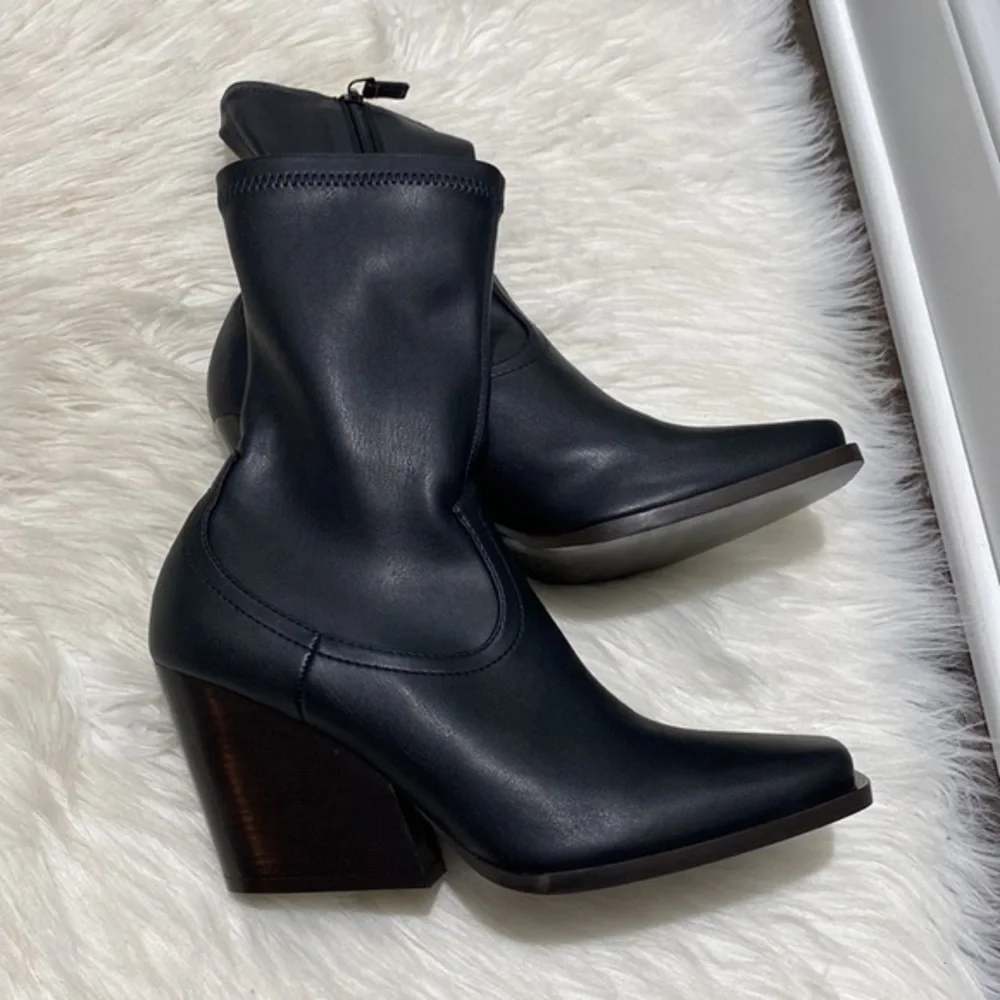 New‎ Stella McCartney Cowboy Ankle boots size 38.5EU